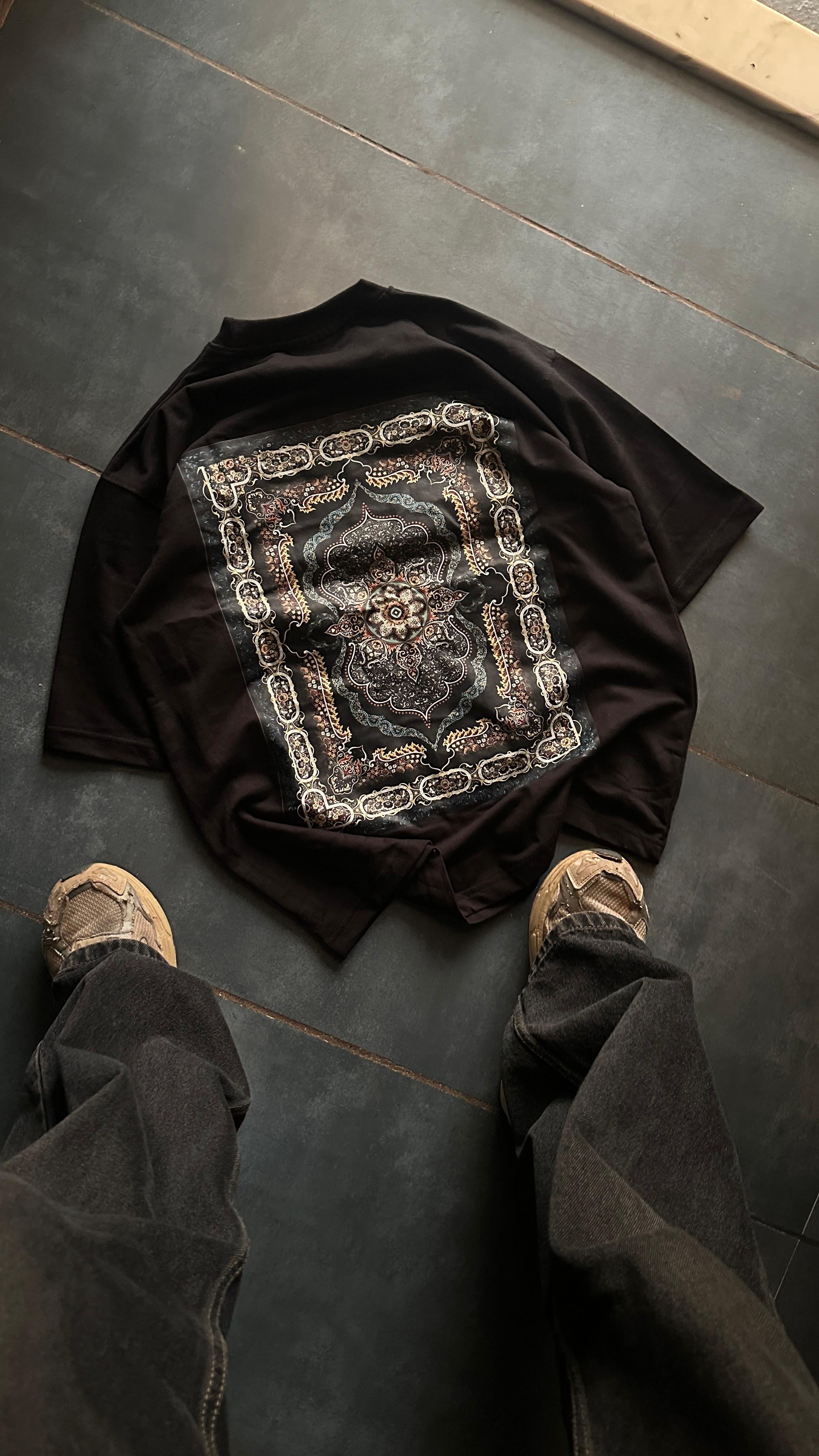 PERSIAN CARPET TEE